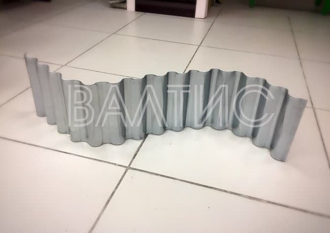 Ограждение "Волна" оцинкованная 0,23х1,1м Ограждение "Волна" оцинкованная 0,23х1,1м